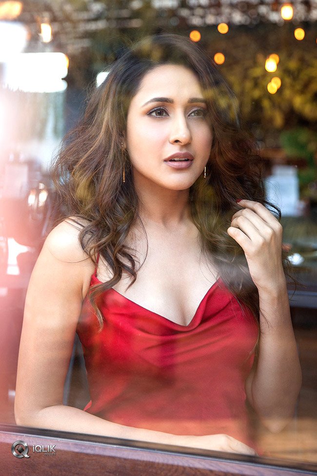 Pragya-Jaiswal